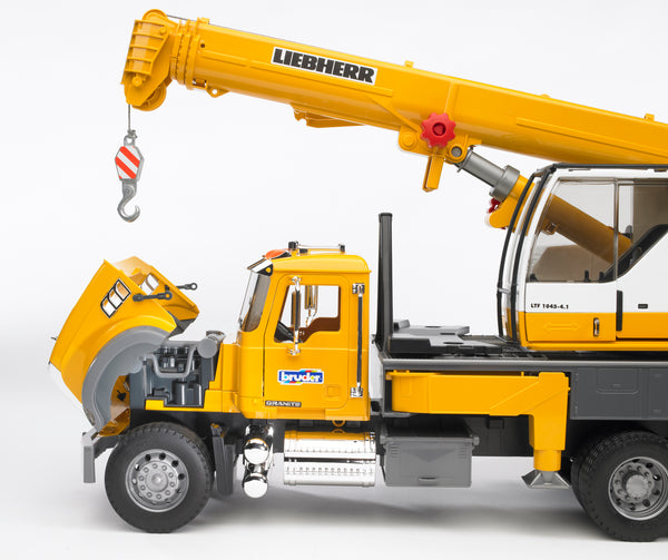 MACK Granite Liebherr crane truck