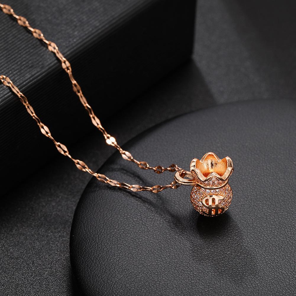 Titanium Steel Necklace Personality Money Bag Necklace Female Pendant Clavicle Chain