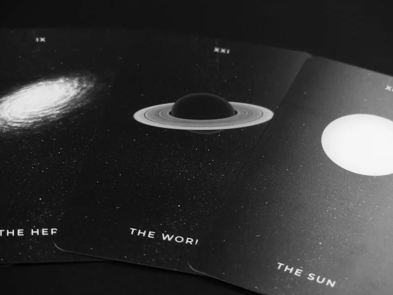 Stardust Minimalist Tarot Deck by Space Delirium