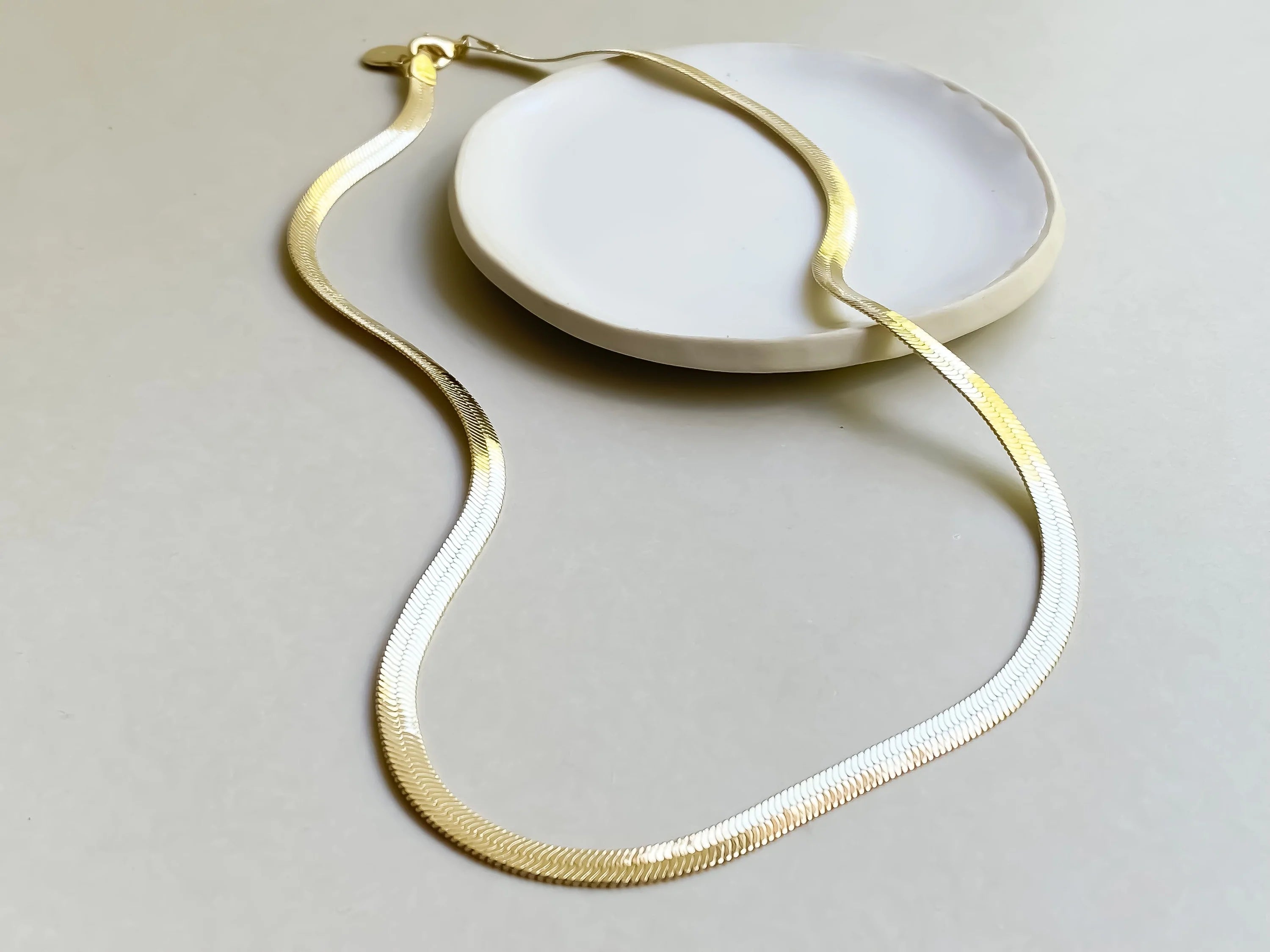 "Quest" Snake Chain Necklace