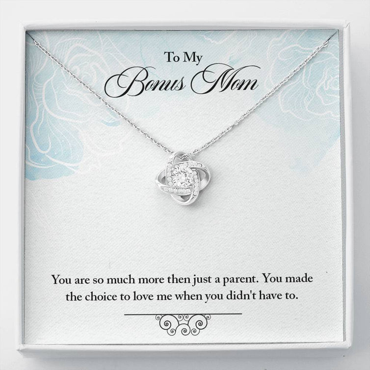Bonus Mom - Love Me - Necklace