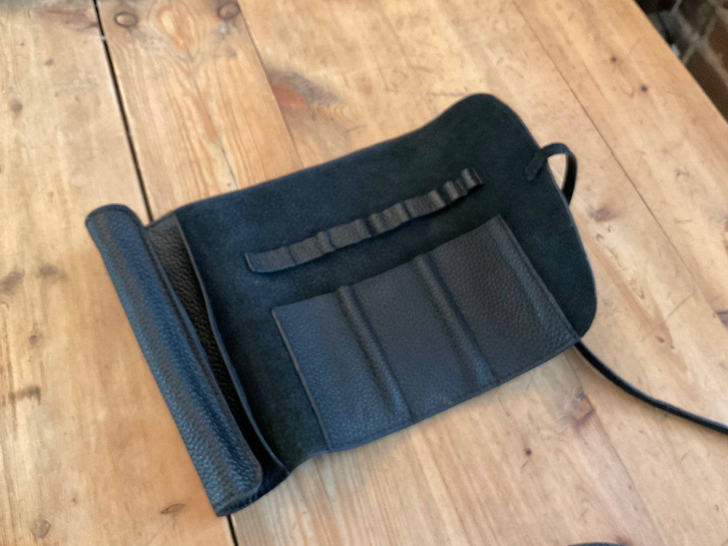 Brouk Travel Cord Roll