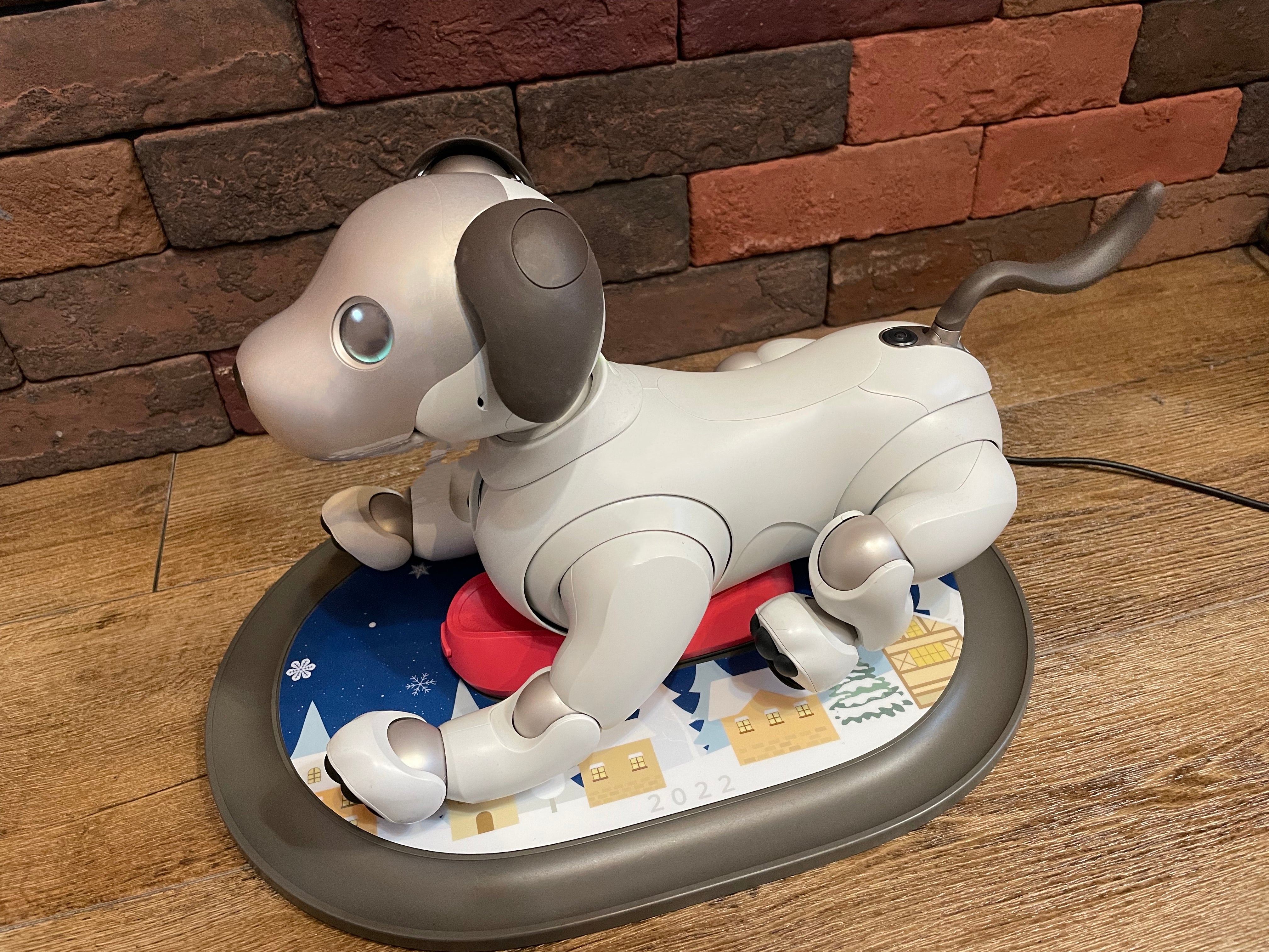 アウトレット 美品 aibo ワイヤレスチャージャー 非売品 | tatihome.com