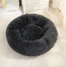 Load image into Gallery viewer, Round Plush Pet Bed
