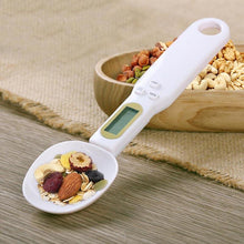 Load image into Gallery viewer, LCD Display Electronic Measuring Spoon for Coffee Cooking Baking Flour Spices
