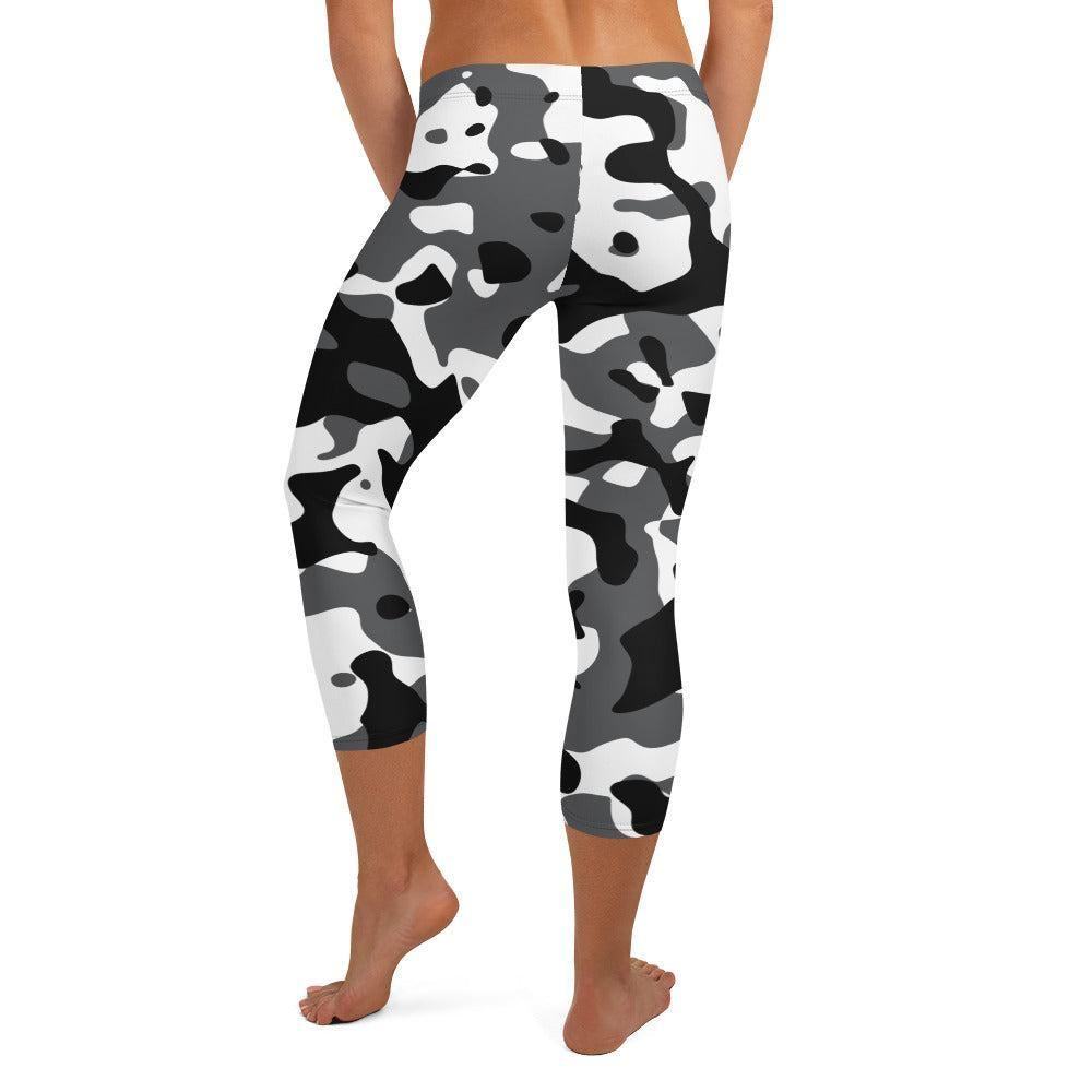 Black Gray White Camouflage Women's Capri – Design
