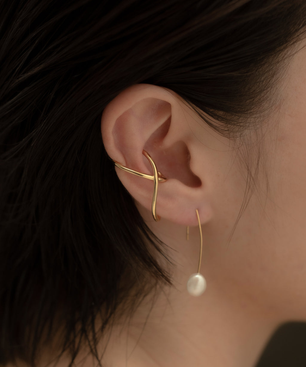 gold knot ear cuff ゴールド クリスクロス イヤリング