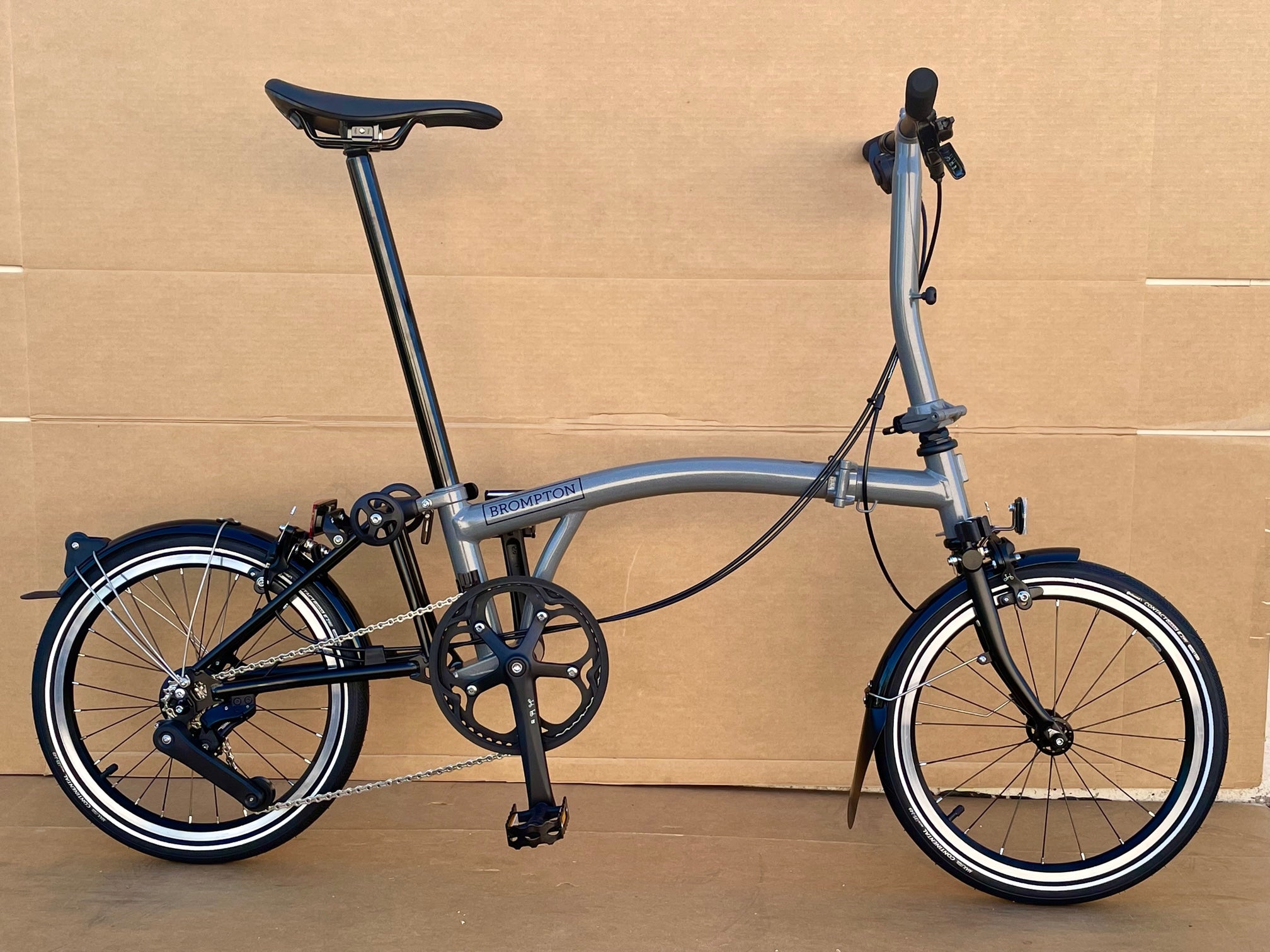 ウィンターセール開催中 新品未使用 BROMPTON T Line専用 low カーボン