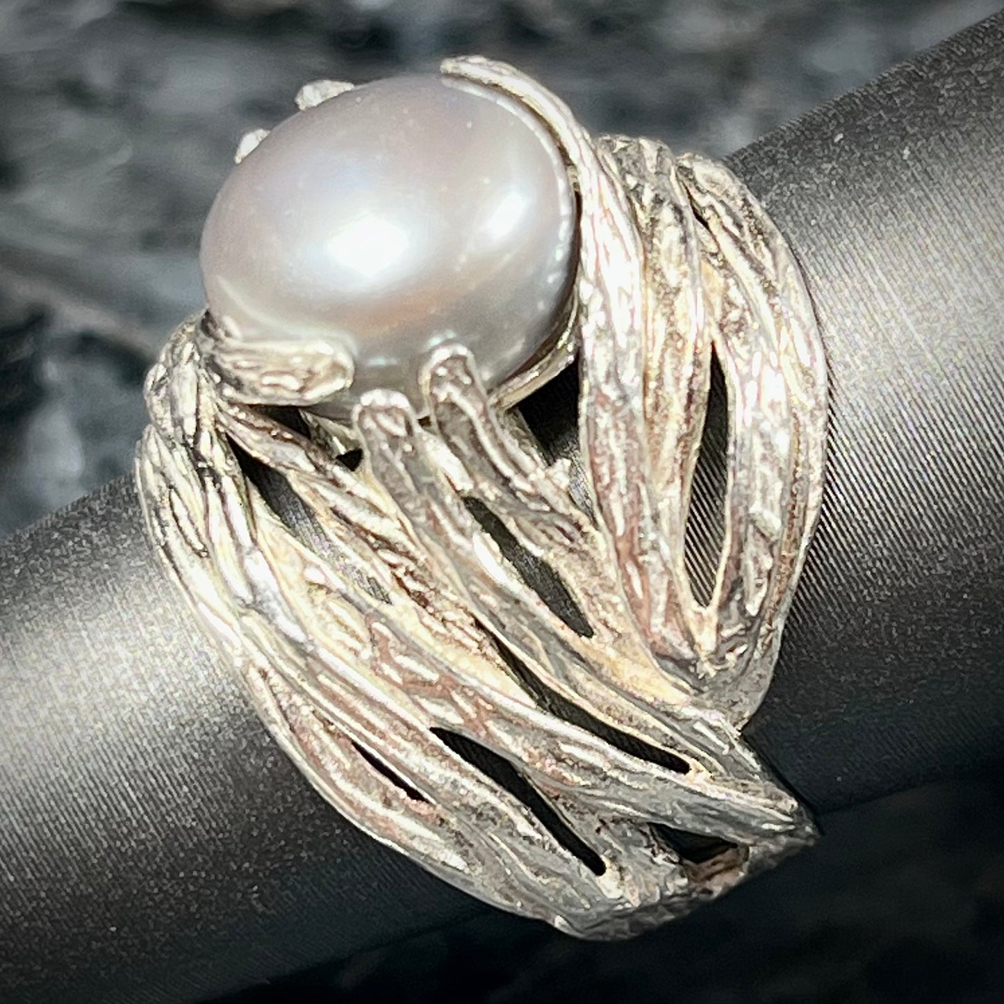 Organic Style Pearl Ring | Sterling Silver