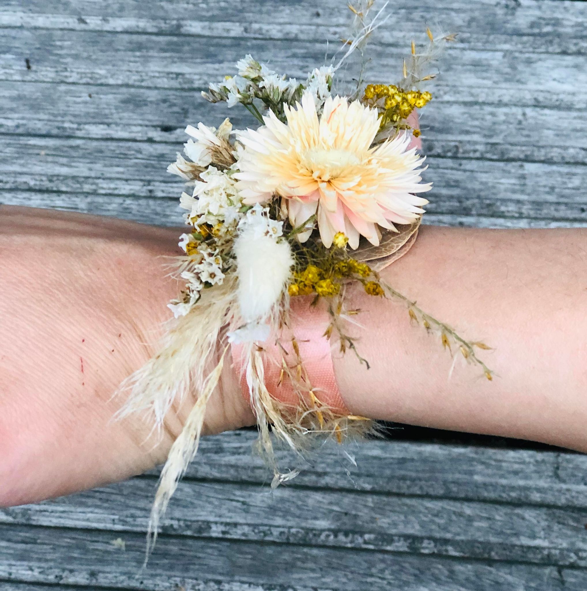 uitlokken Beschikbaar Giftig Polscorsage armband – Magical Flower