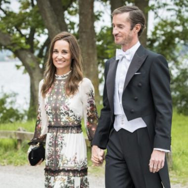 Pippa Middleton carries Wilbur & Gussie to a Wedding in Sweden.