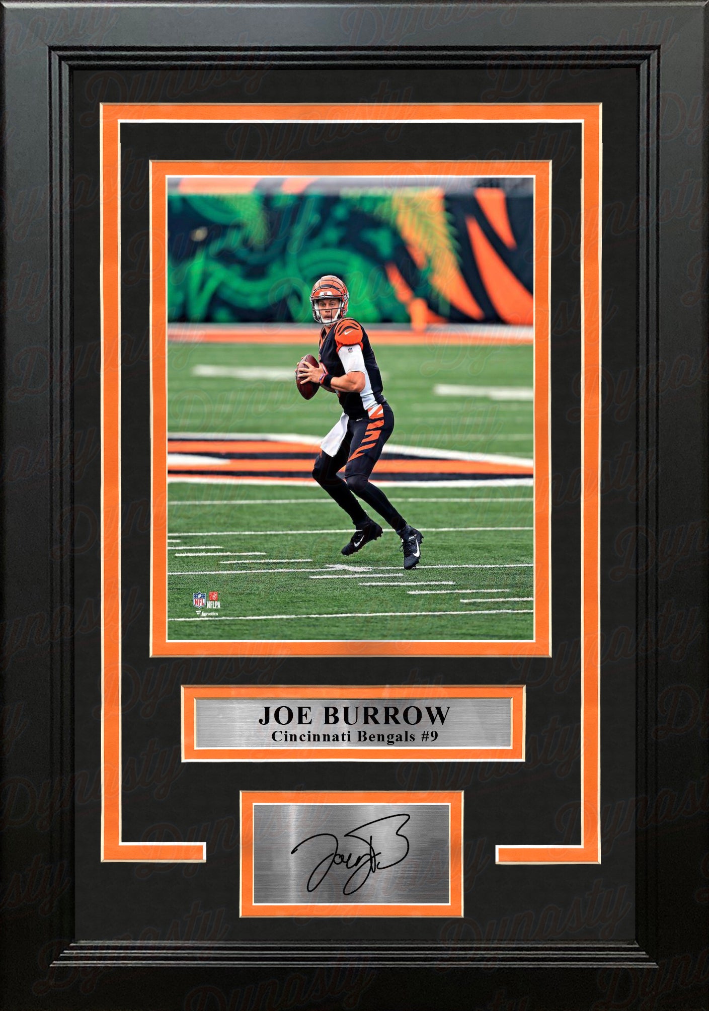 Cincinnati Bengals NFL Helmet Shadowbox w/Joe Burrow card