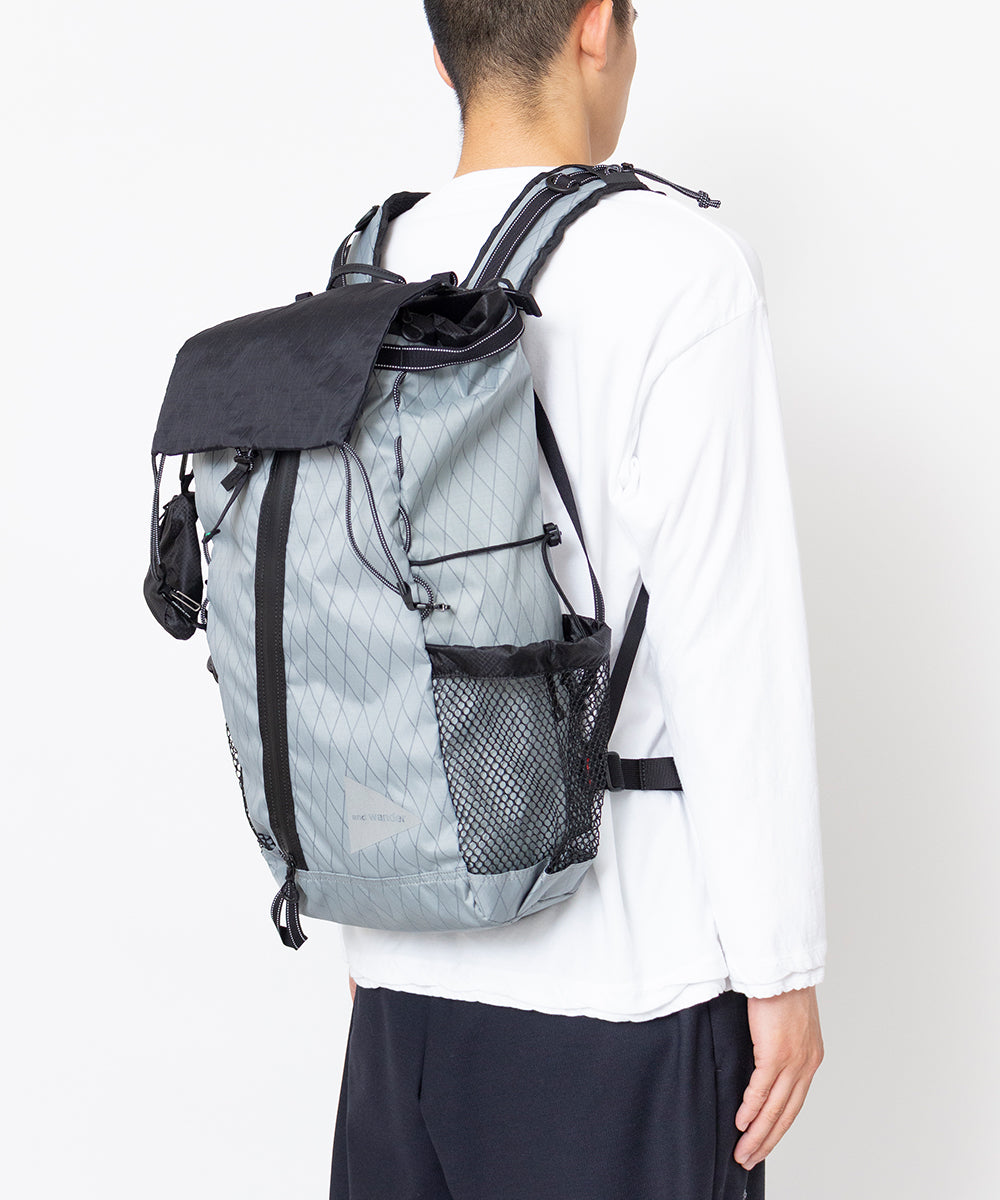 and wander X-Pac 30L backpack/テープストラップ iveyartistry.com