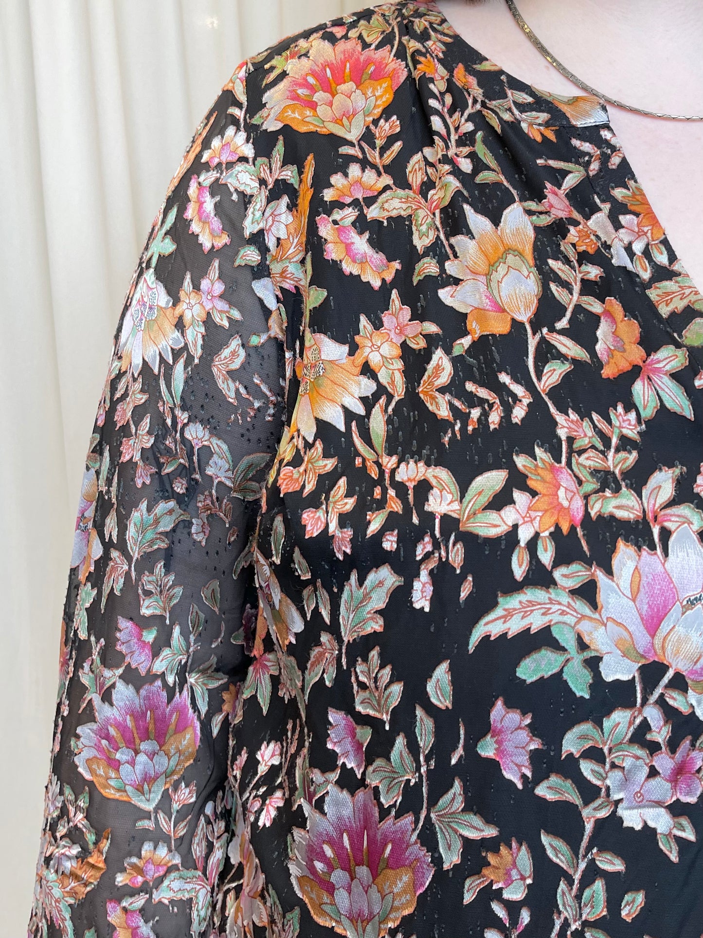 Black Floral Blouse - X-Large