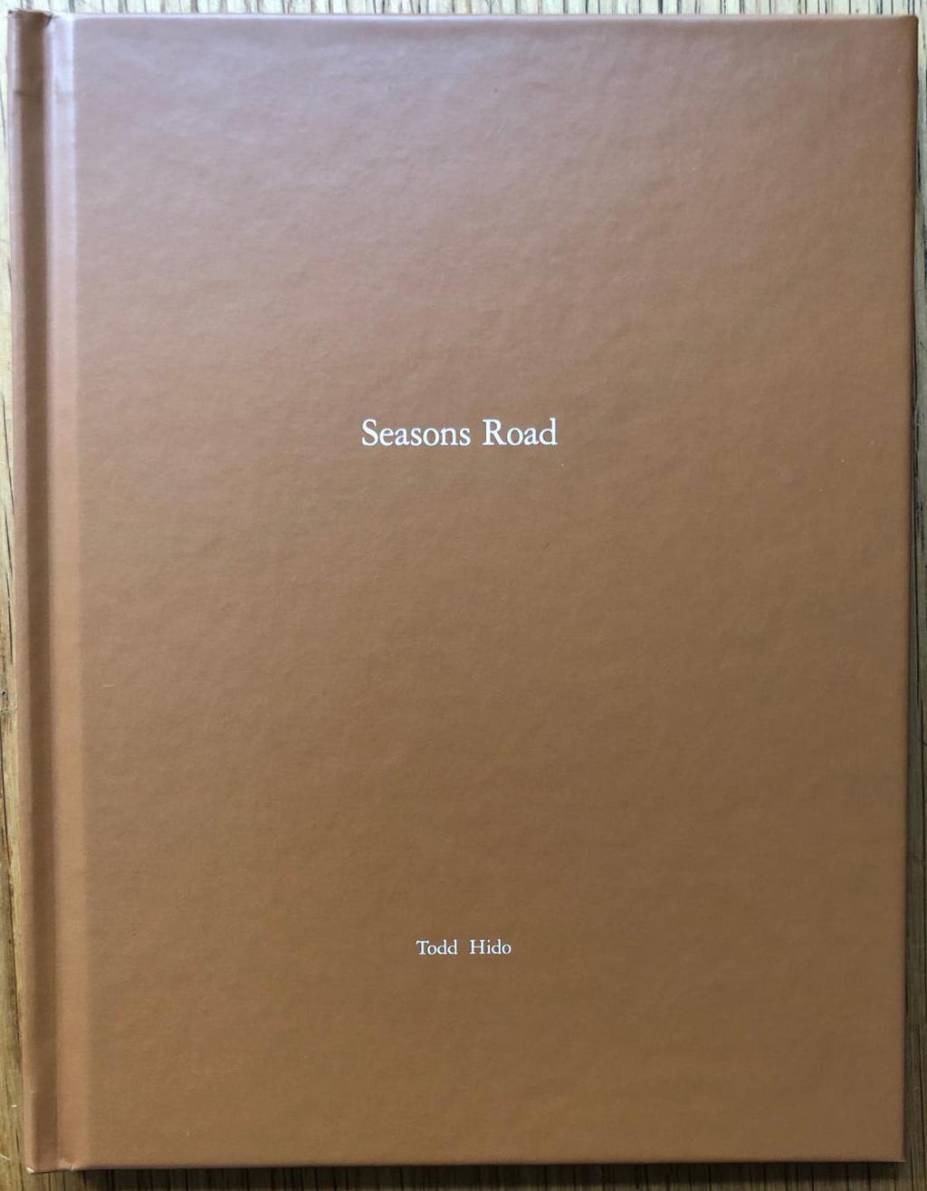 Seasons Road / Todd Hido 登場! carltonarms.com