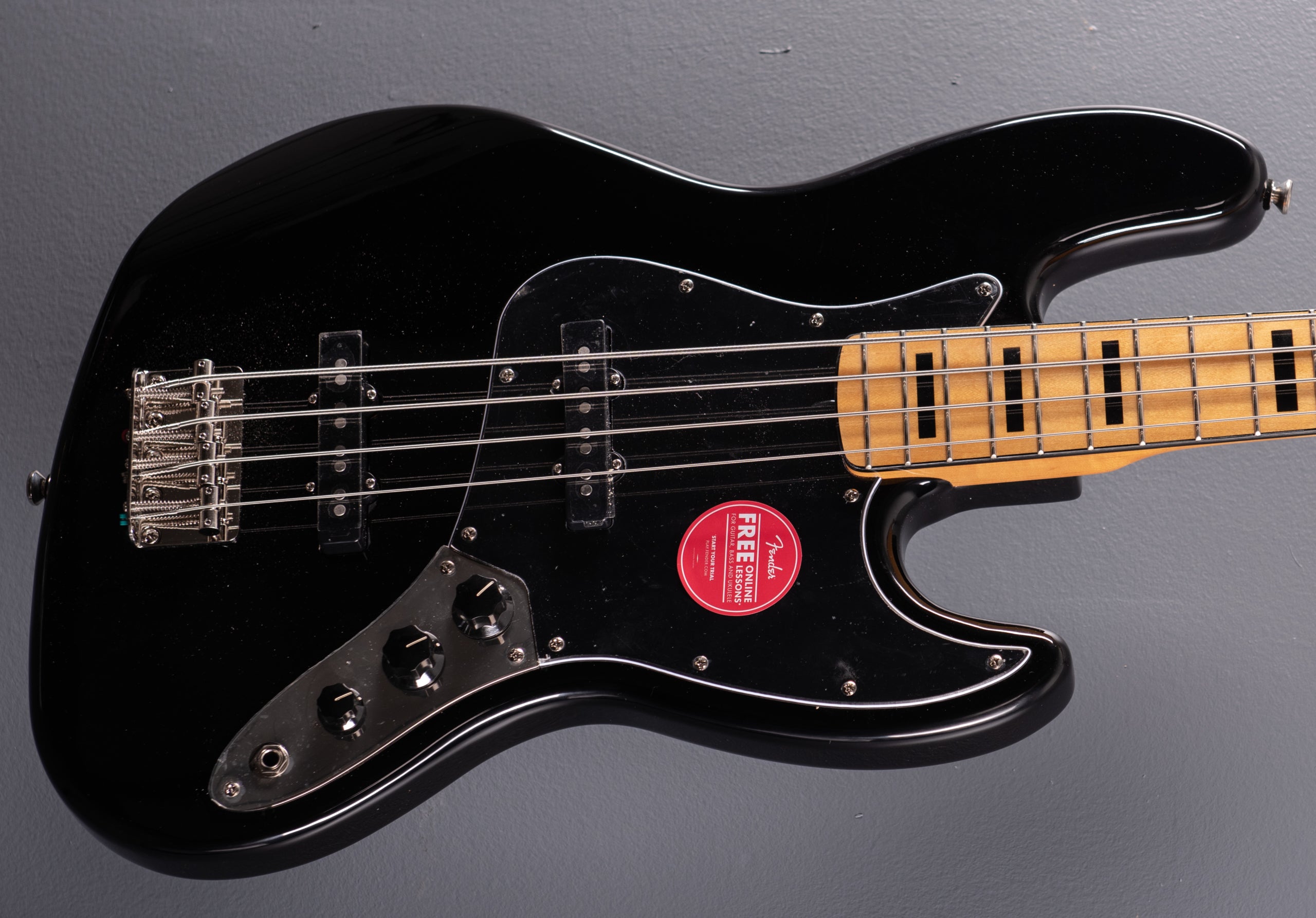 Squier Classic Vibe '70s Jazz Bass - Black