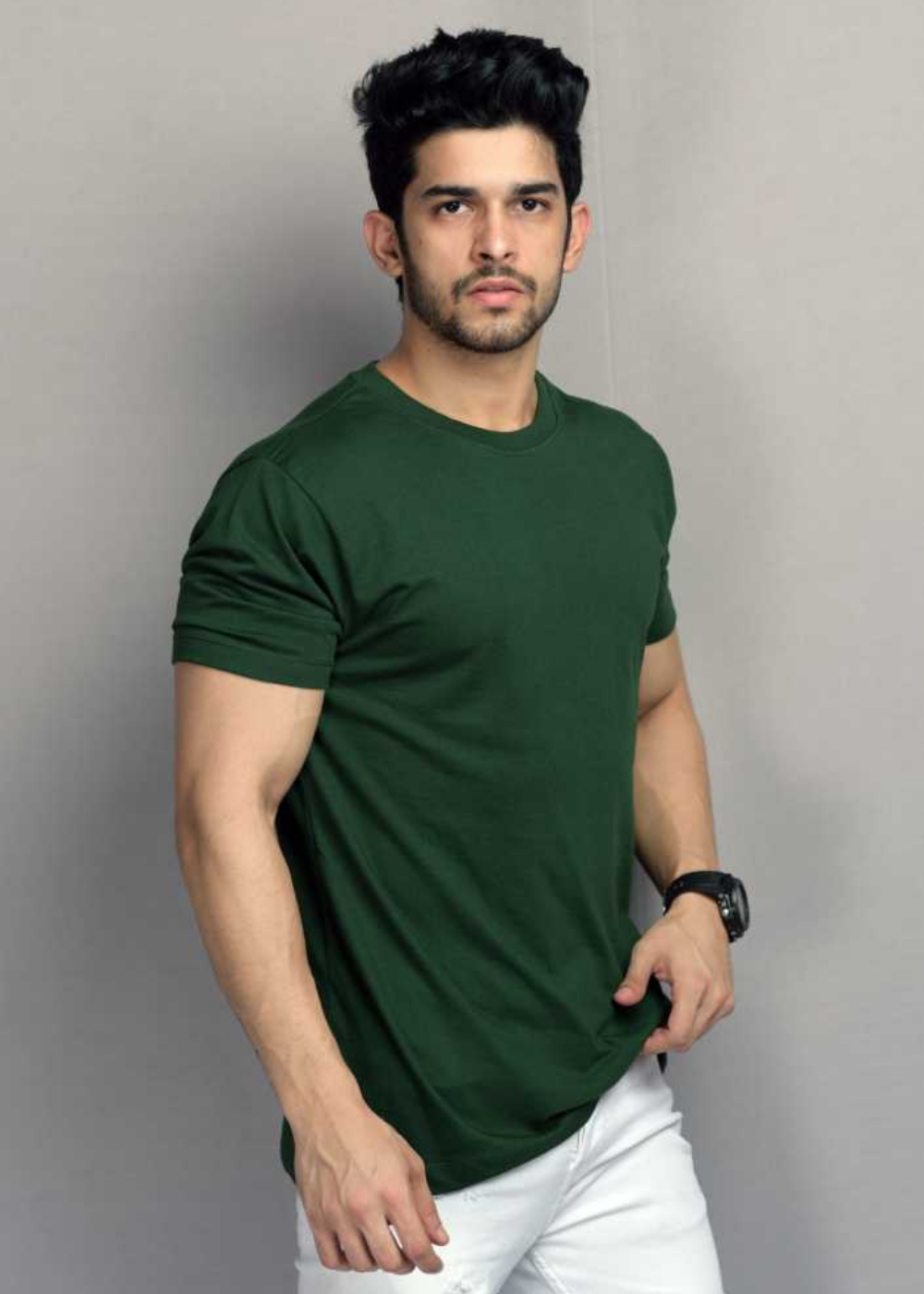 dark green t shirt style
