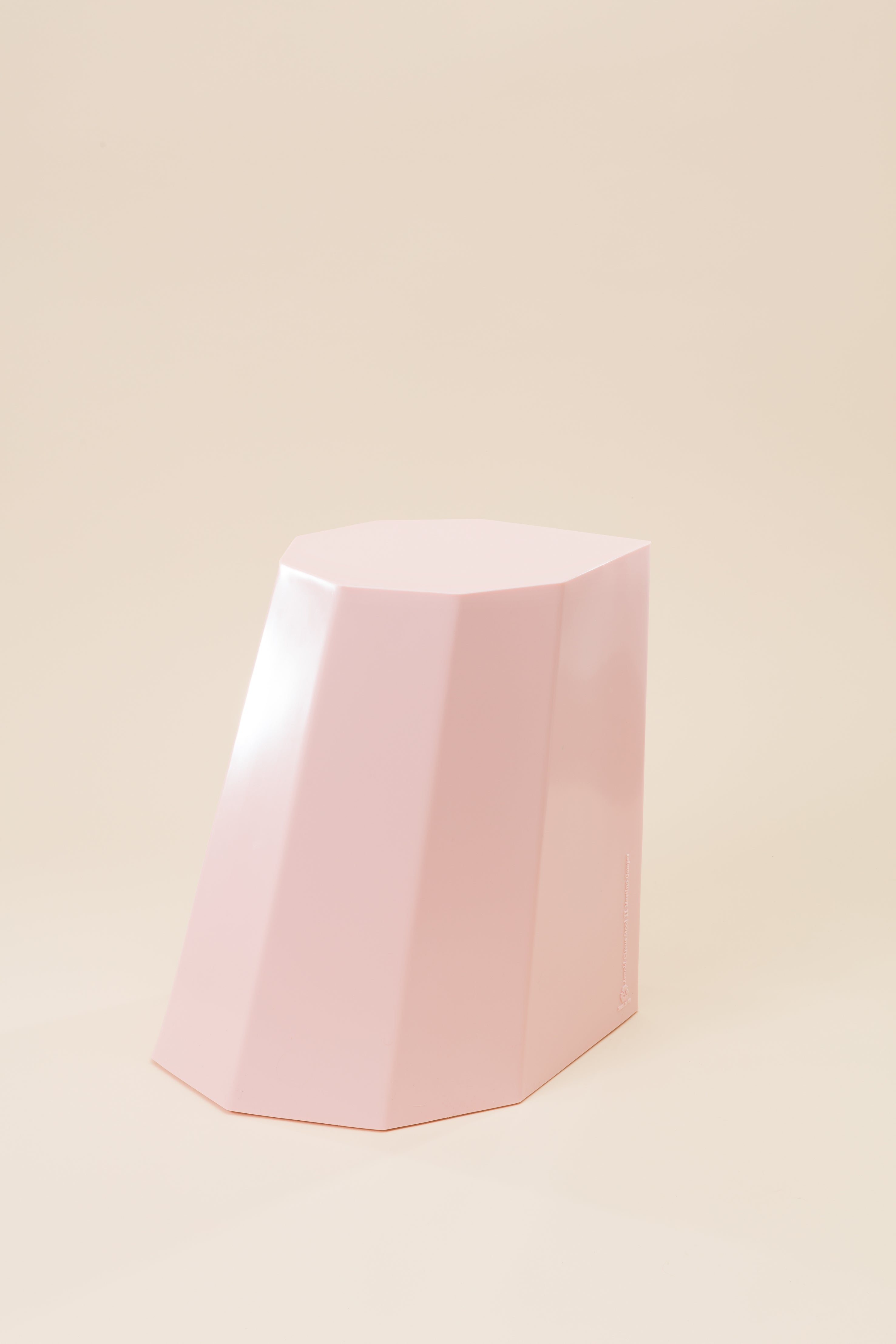 Arnold Circus Stool - Baby Pink