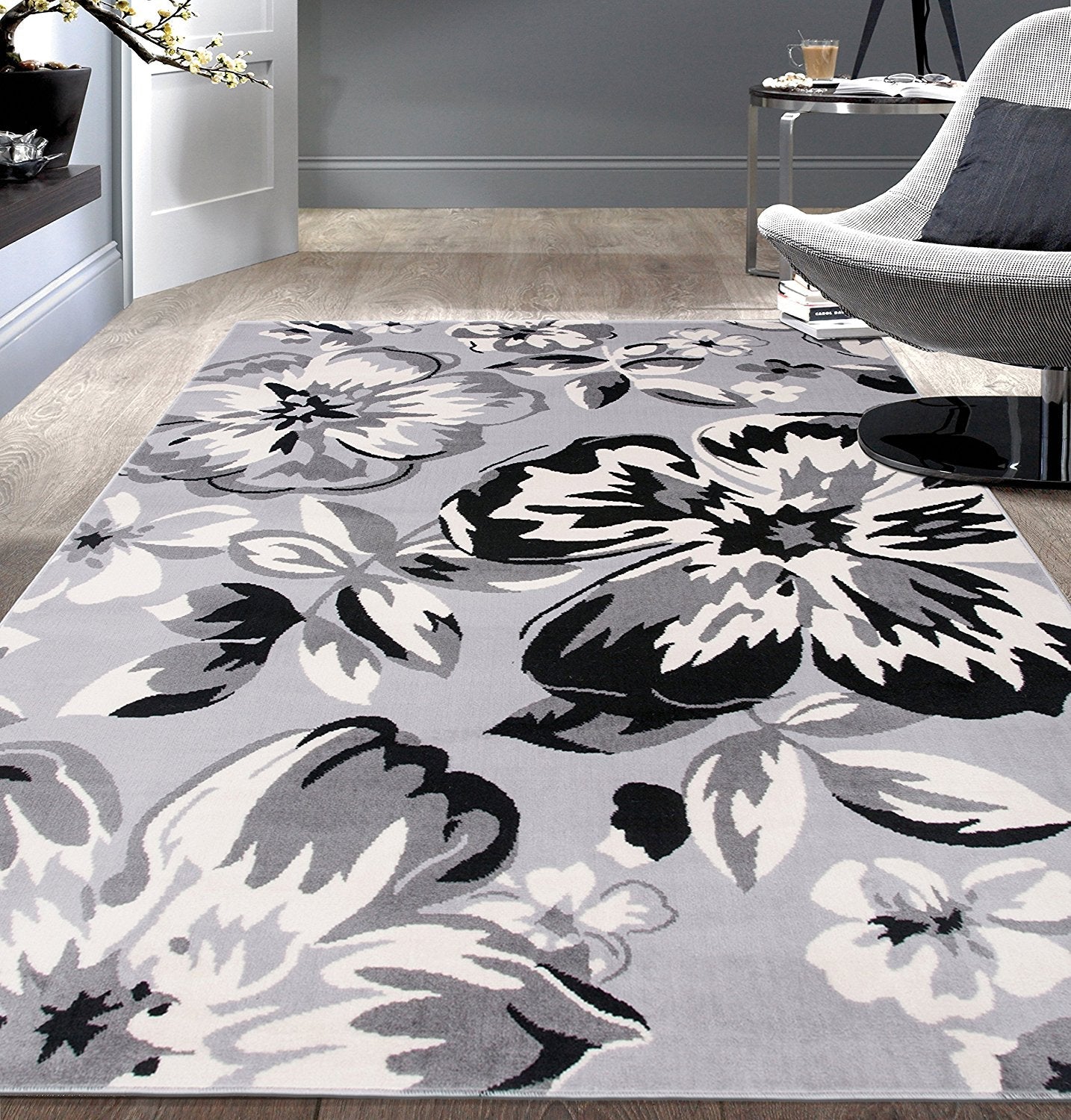 Gray/Grey Black White Floral Area Rugs – Joanna Home