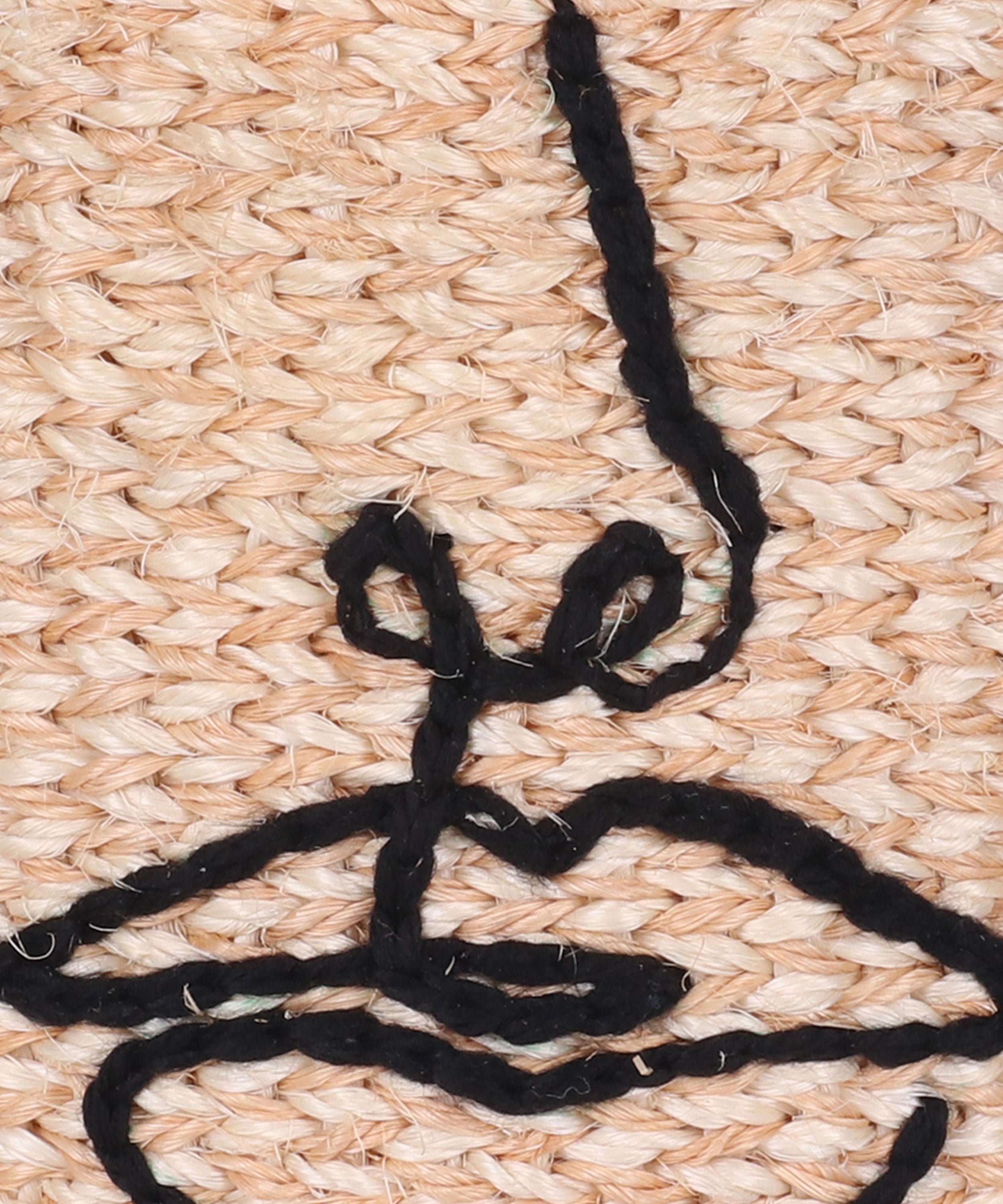 Midomo Embroidered Lips Basket