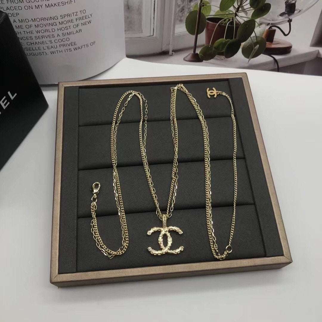 chanel double chain necklace