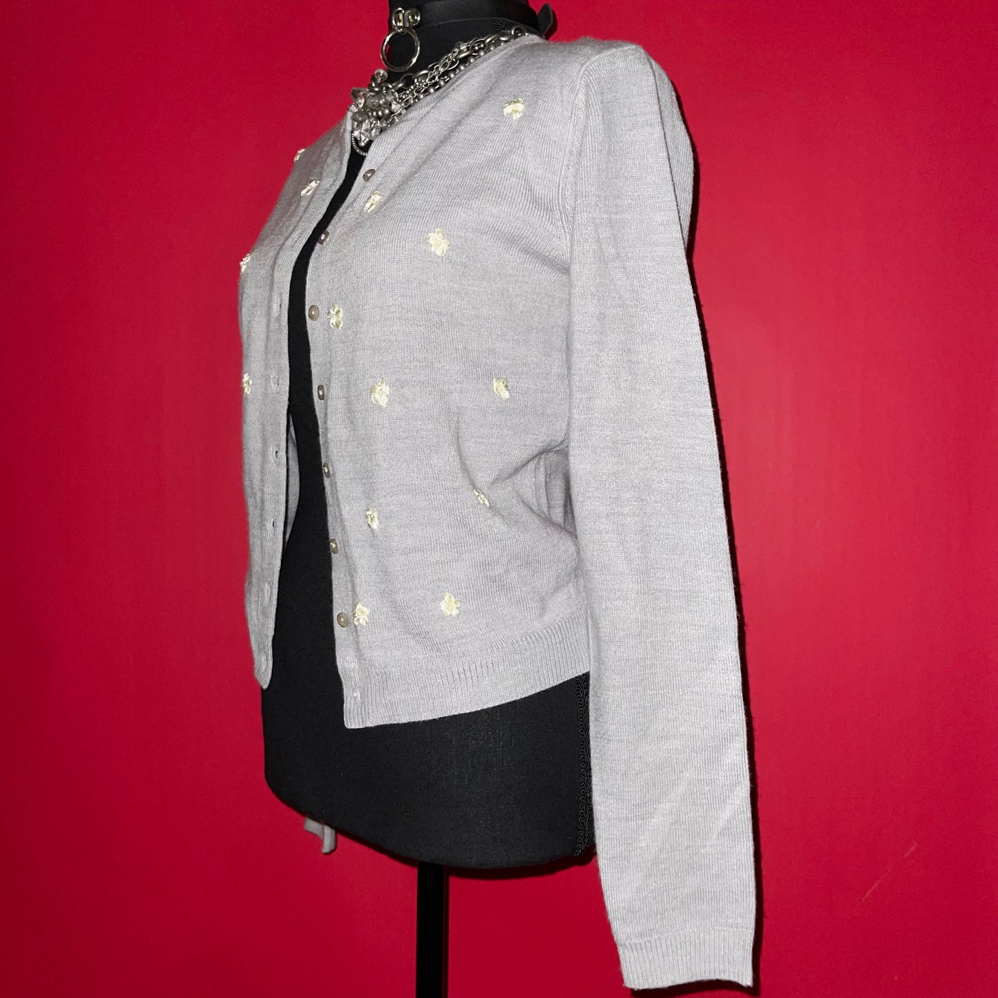 Y2K Dainty Light Grey Ribbon Pearl Floral Cardigan