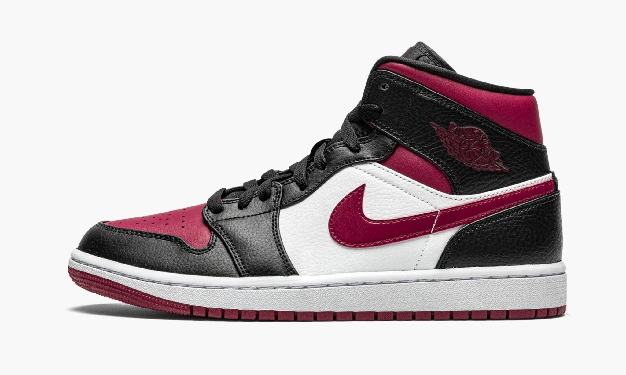 bred toe jordan 1 womens