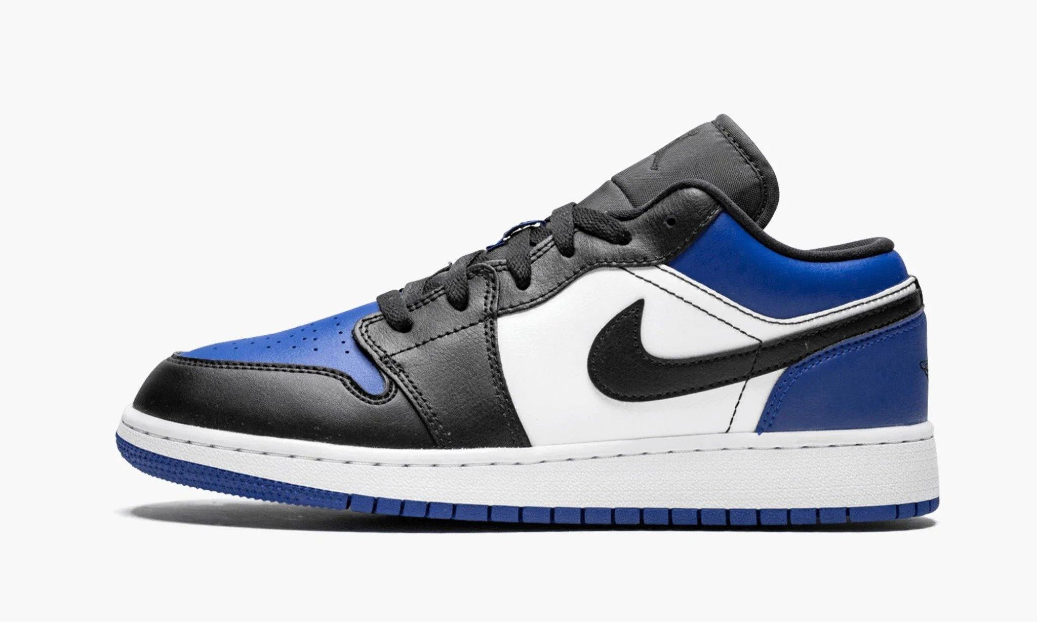 grade school royal toe jordan 1