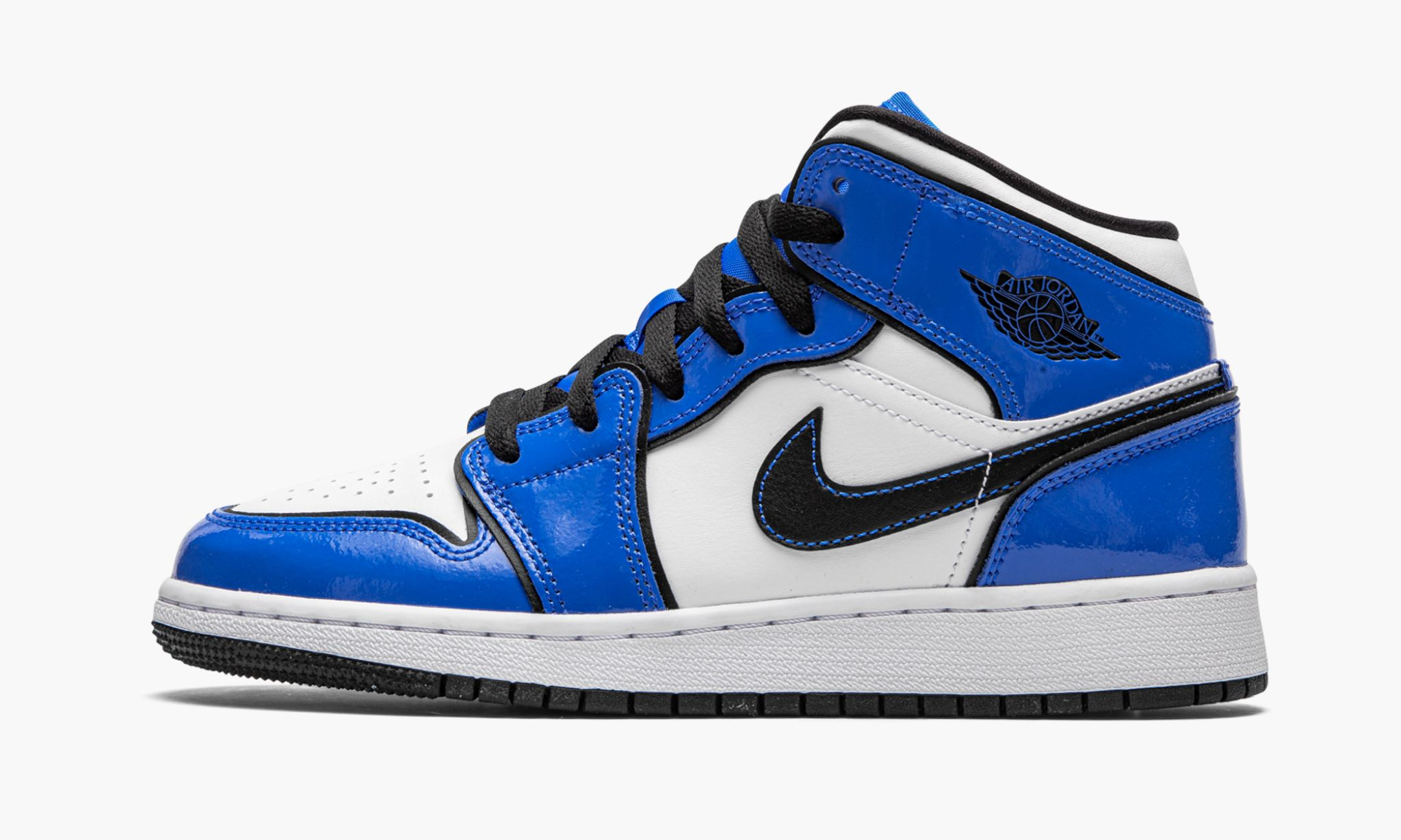 blue jordans 1 mid