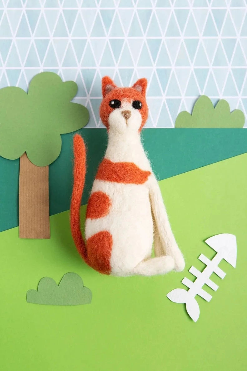 CAT FELTING KIT
