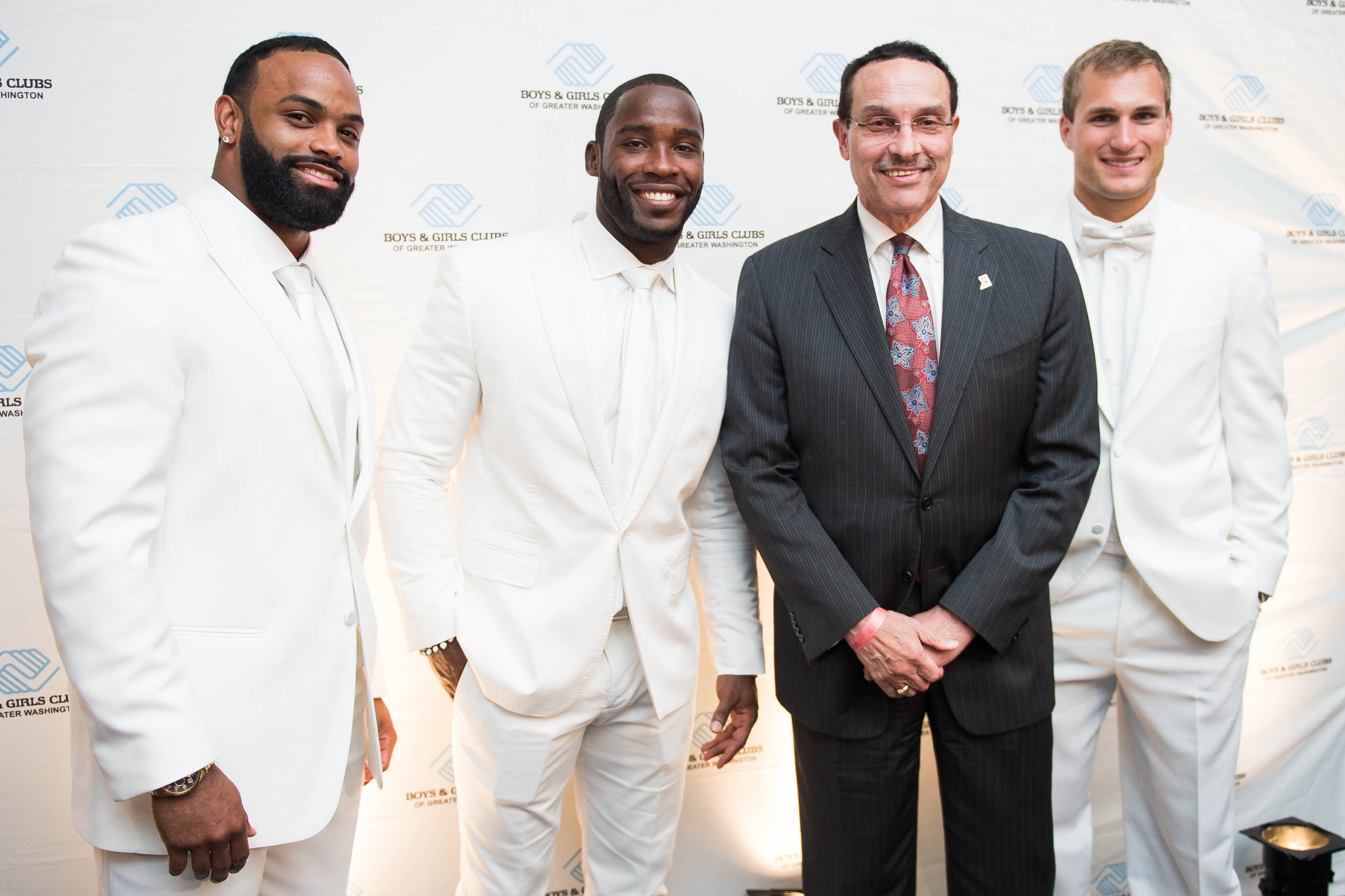 Pierre Garcon Hopes To Keep Giving Helping Hands
