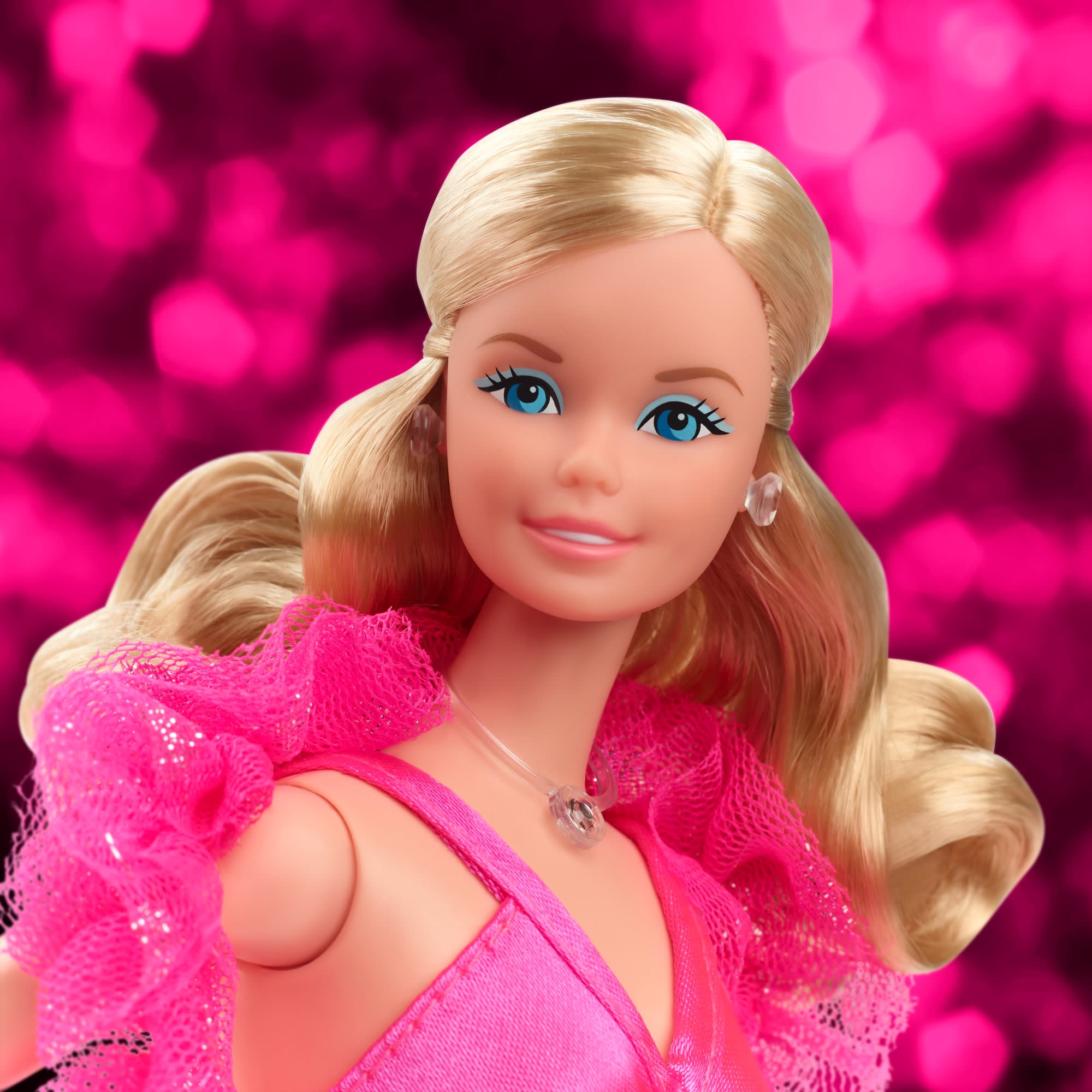 Barbie 1977 Barbie Doll