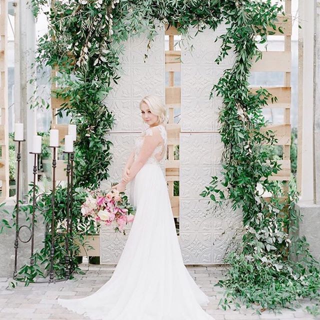 Country Music Super Star RaeLynn Wedding Flowers With Colonial House of Flowers (Atlanta, Georgia) at Long Hollow Gardens in Nashville Tennessee | Photography by Julie Paisley | Floral featuring pink white green peony rose ranunculus flowers 
