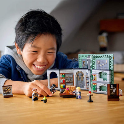 LEGO Harry Potter Hogwarts Moment: Potions Class Block Building Set and Figures