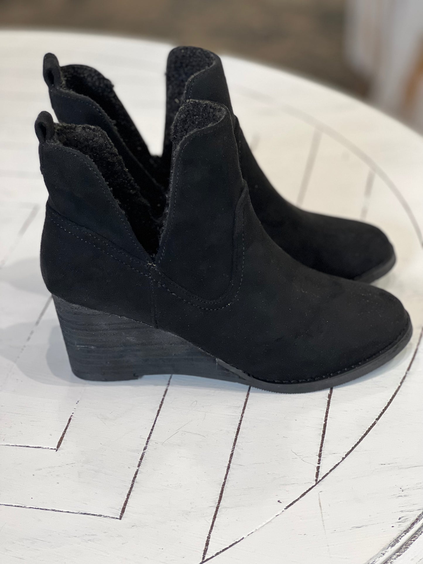 Very G black “Ember” wedge booties