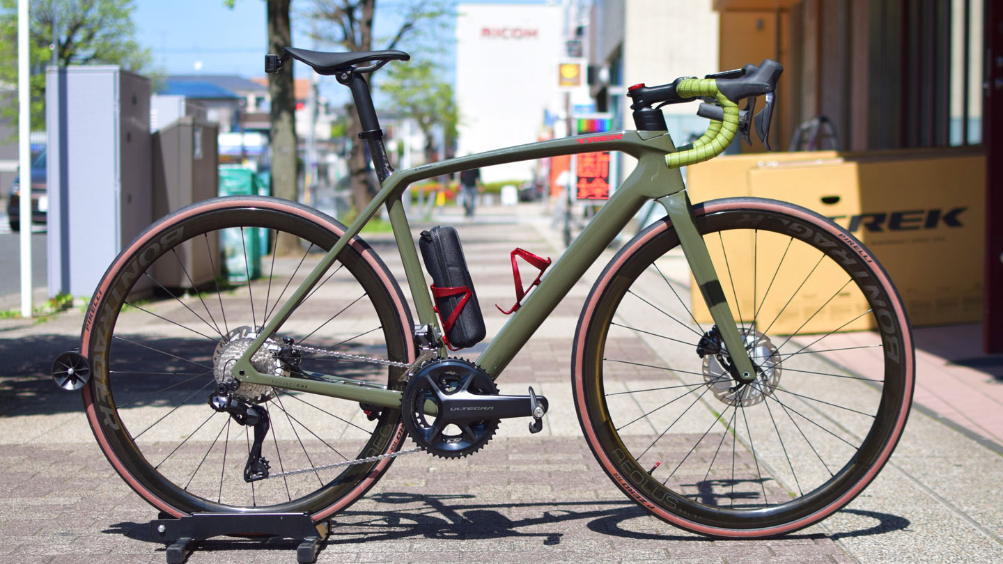 2023 TREK EMONDA SLR プロジェクトワン