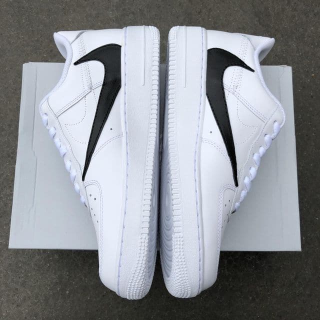 reverse swoosh air force 1