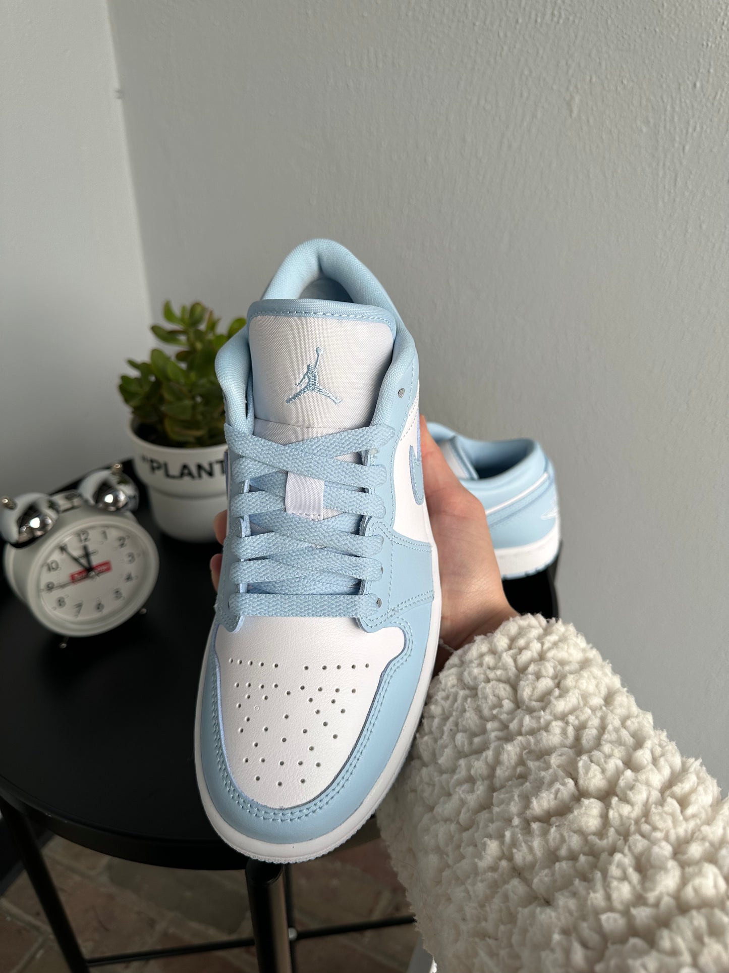 Jordan 1 Low Aluminum (W)