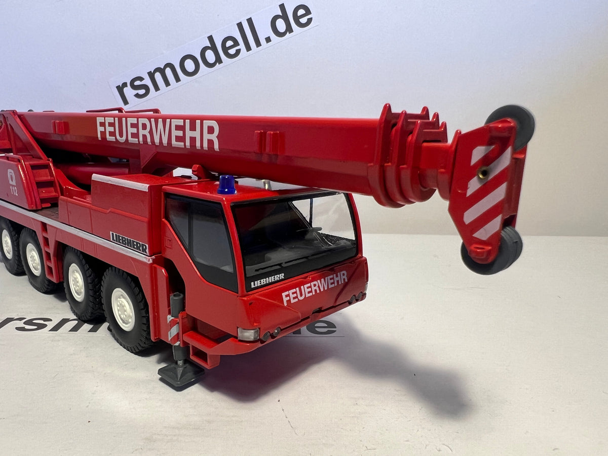 1/50 LIEBHERR LTM 1060/2 BAUMANN www.rt32g.com