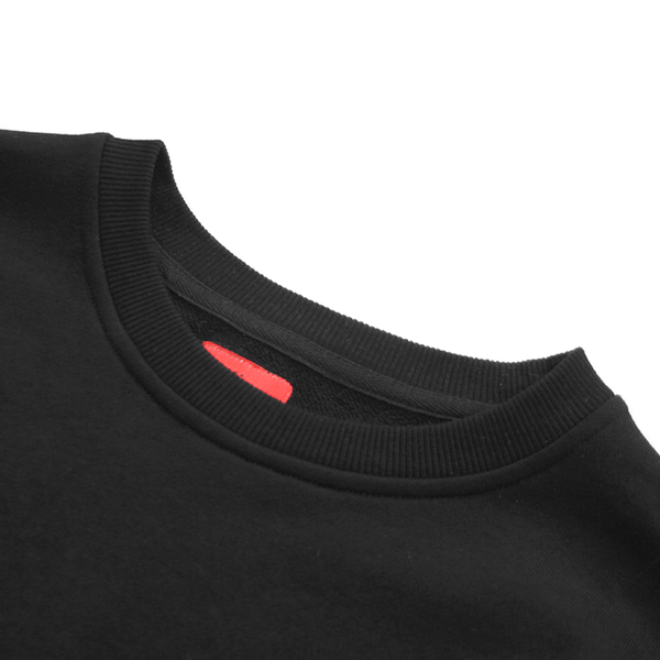 crew neck black