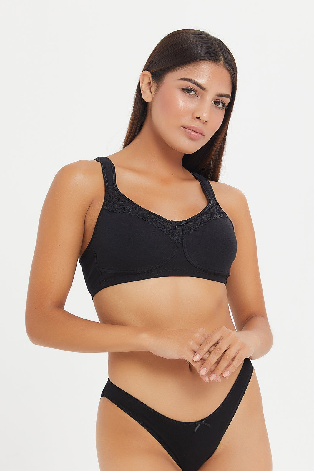 

Women Black And Purple Non Padded Bra Set (Pack Of 2)