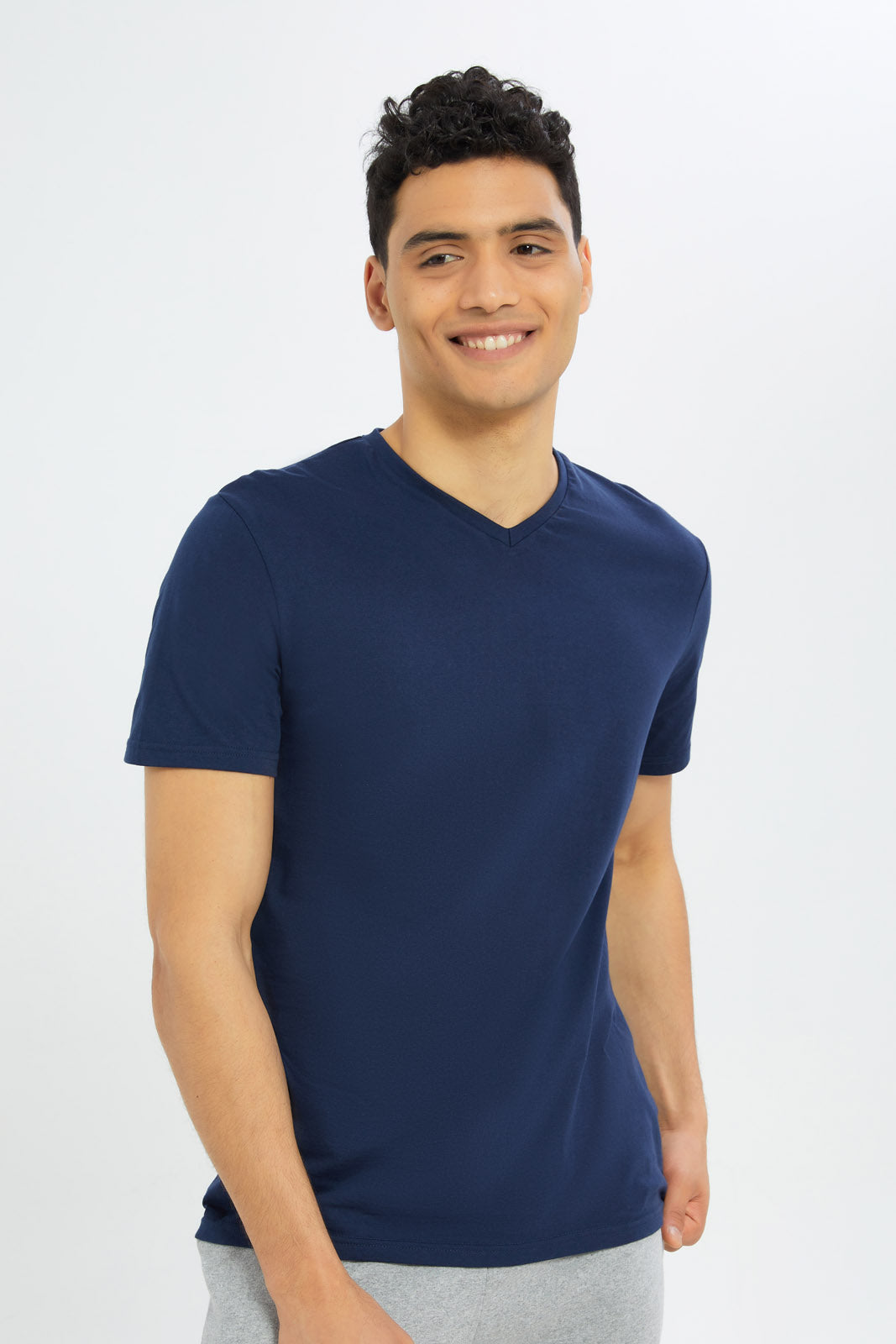 

Men Navy V-Neck Basic T-Shirt