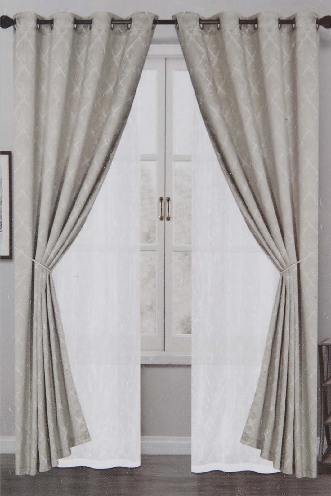 

Beige And White Leaf Jacquard Curtain With Sheer (4 Piece)