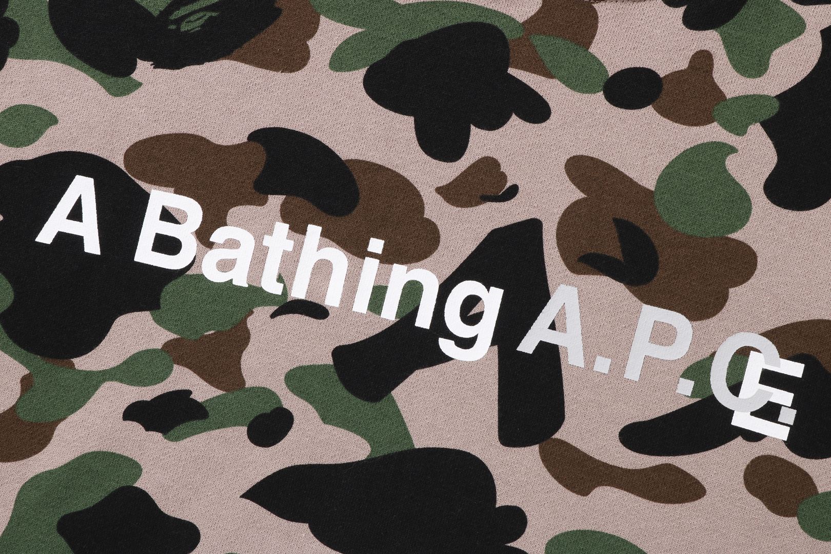 BAPE® X A.P.C. CAMO WIDE PULLOVER HOODIE