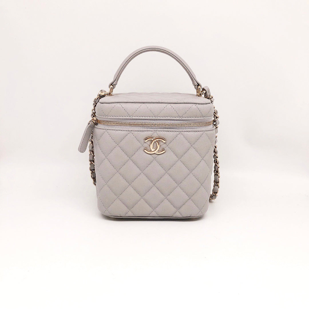 chanel vanity case small