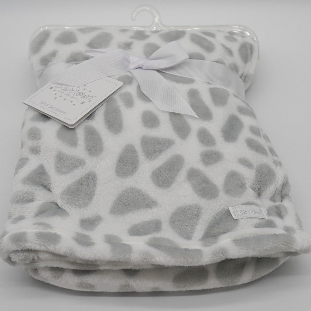 giraffe print pram