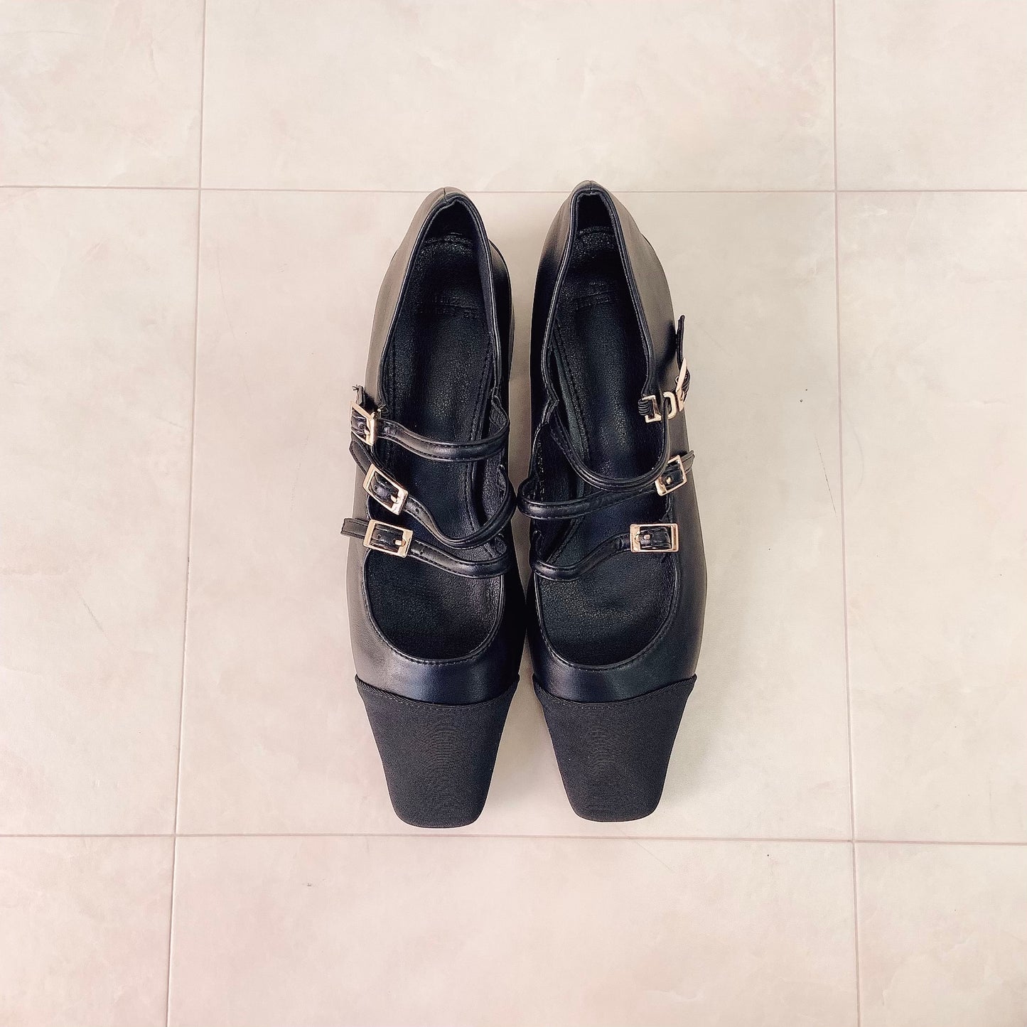 05/13発売START strap shoes(Black)