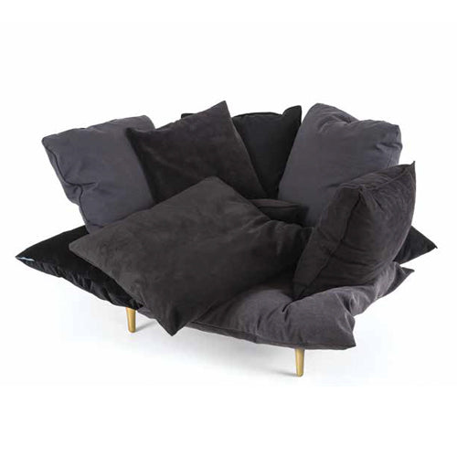 black comfy chair