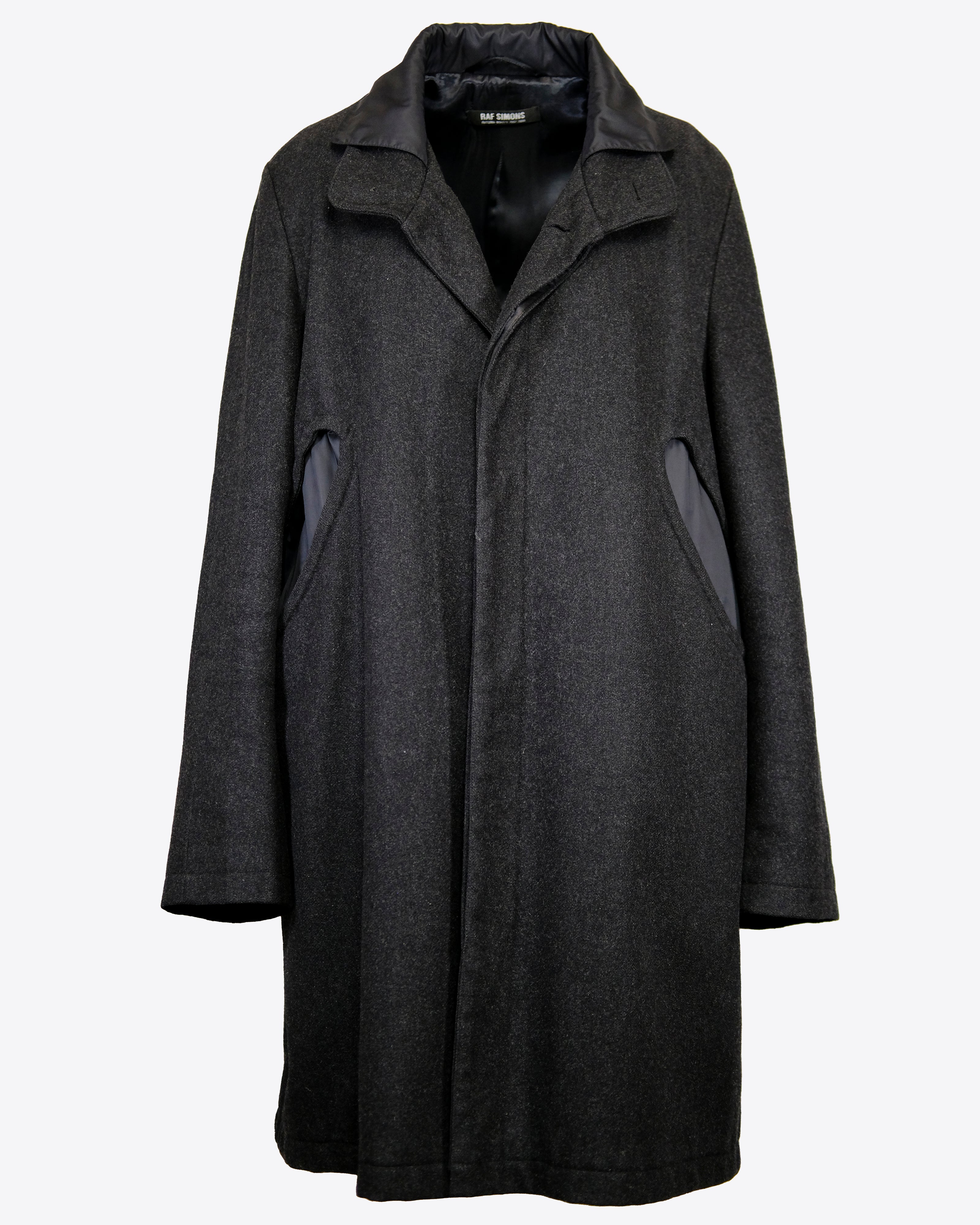 Raf Simons - AW07/08 Runway Wool Overcoat, EU 50 – Archaic