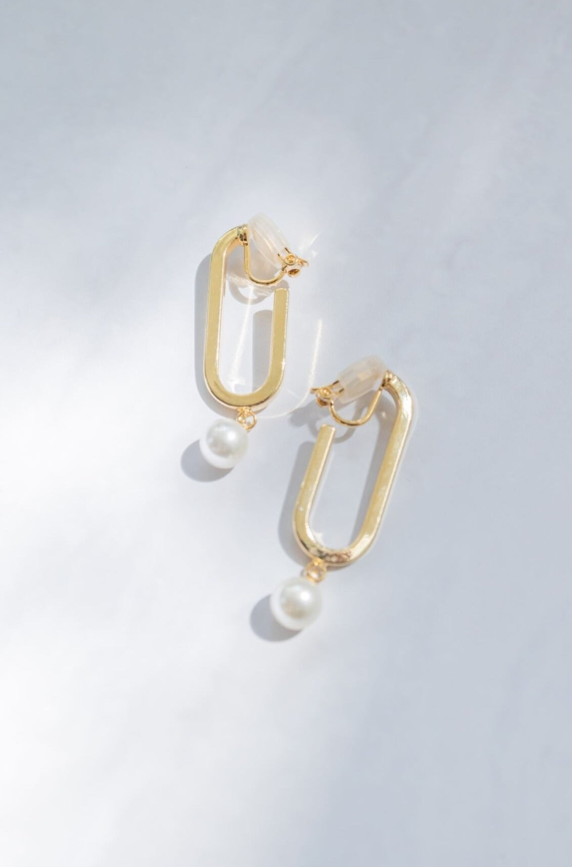 Faux Pearl Gold Earring